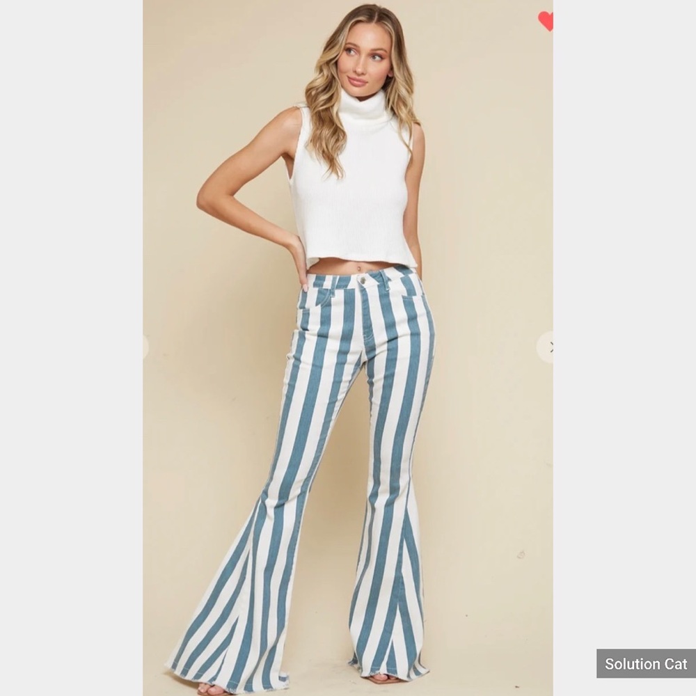 - Bestto High waisted striped Denim Flares Size Medium Color White /Baby Bleu